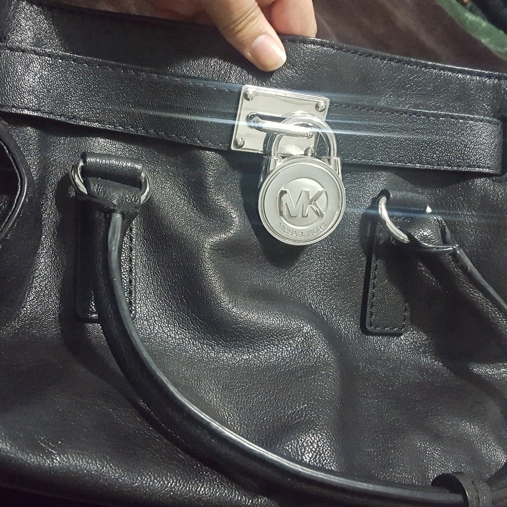 ❌Sold❌Michael Kors Hamilton Purse